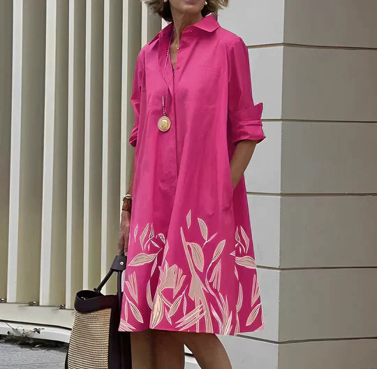 Elegant wit dames overhemd, klassieke blouse met nette kraag en kwaliteitsstof, ideaal voor veelzijdige mode.