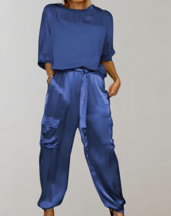 Lente/herfst dames set: 3/4 mouw shirt en cargo broek, perfect voor casual of chic.