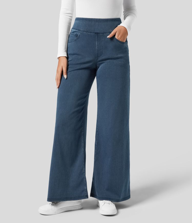 Modieuze pull-on damesbroek met wijde pijpen, lichtblauw, hoge taille en elastische band.