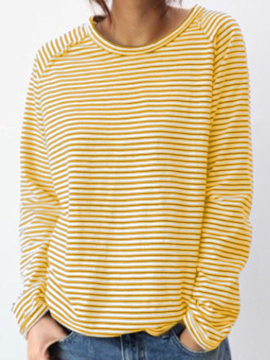 Dames comfortabel gestreept longsleeve shirt met ronde hals, perfect voor een relaxte, stijlvolle dag.