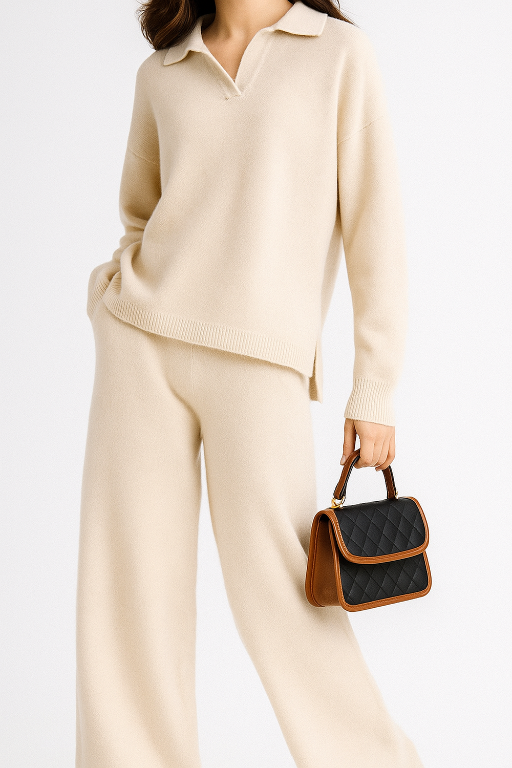 Stijlvolle tweedelige dames set: polo trui & hoge taille broek. Perfecte casual lente/herfst outfit.