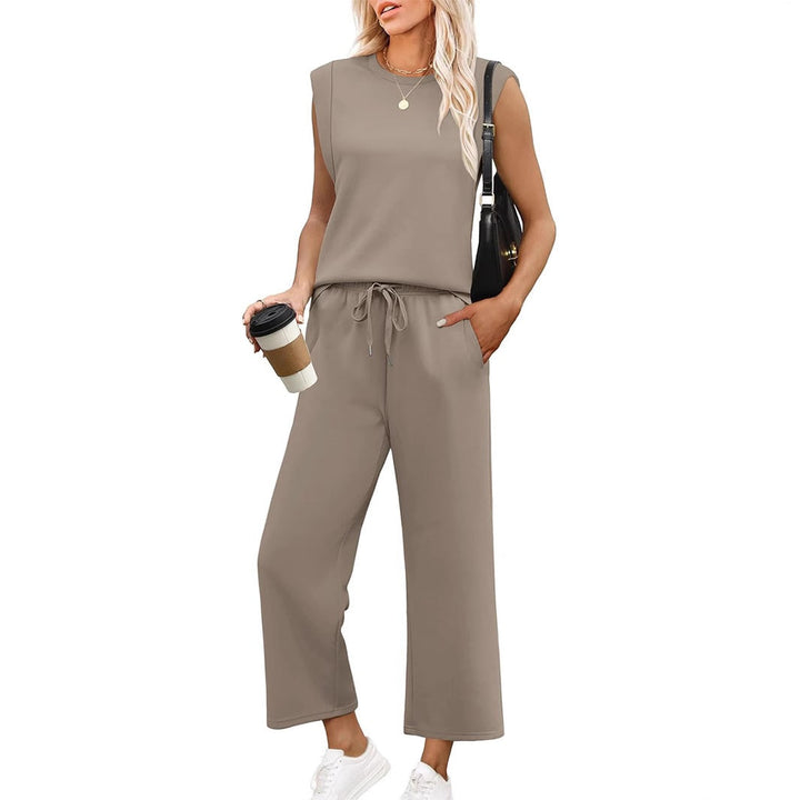 Comfortabele loungewear set voor dames: zachte top en wijde broek voor ultieme ontspanning.