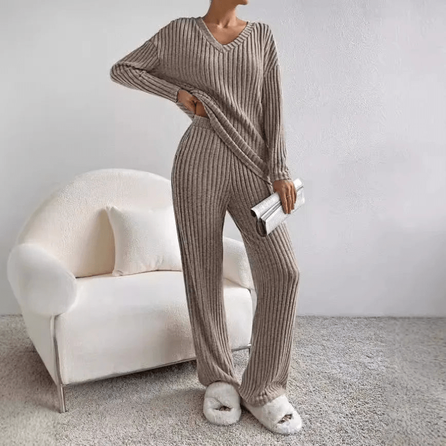 Modieuze dames comfort set, geschikt voor lente en zomer, ademend en huidvriendelijk materiaal.