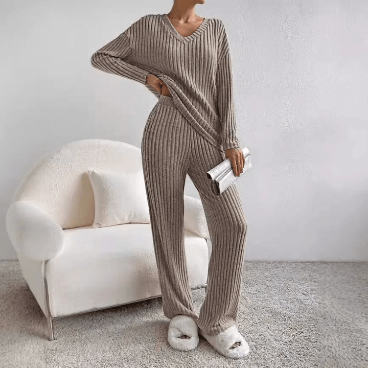 Modieuze dames comfort set, geschikt voor lente en zomer, ademend en huidvriendelijk materiaal.
