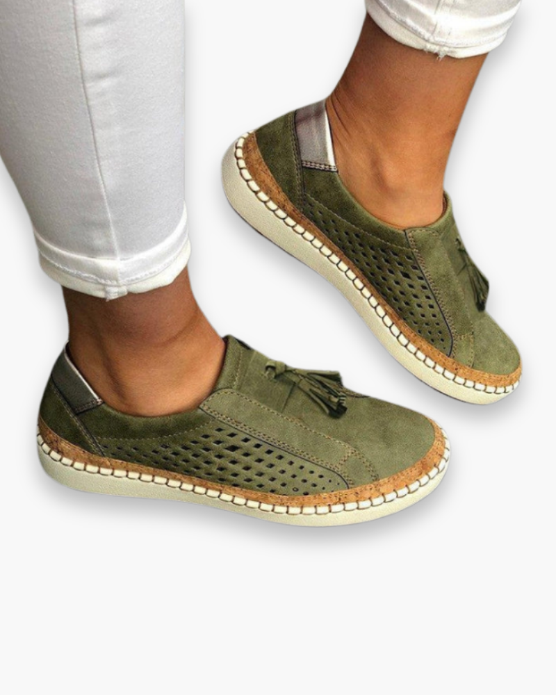 Dames luchtige zomerschoenen, comfortabel en flexibel. Ademend design met perforatie, perfect voor warme dagen.