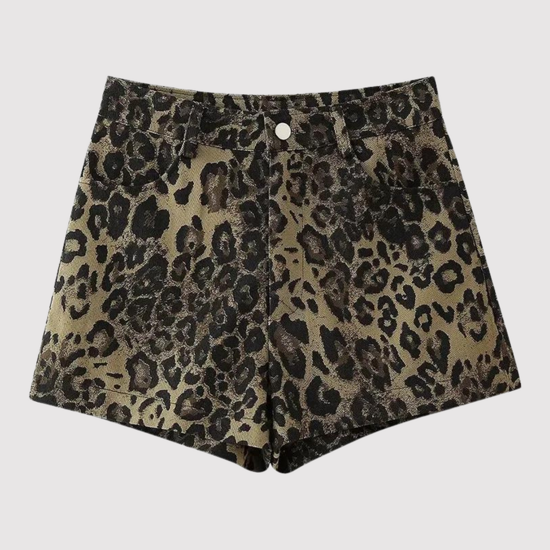 Dames luipaardprint shorts met elastische taille voor zomerse dagen; comfortabel en trendy.