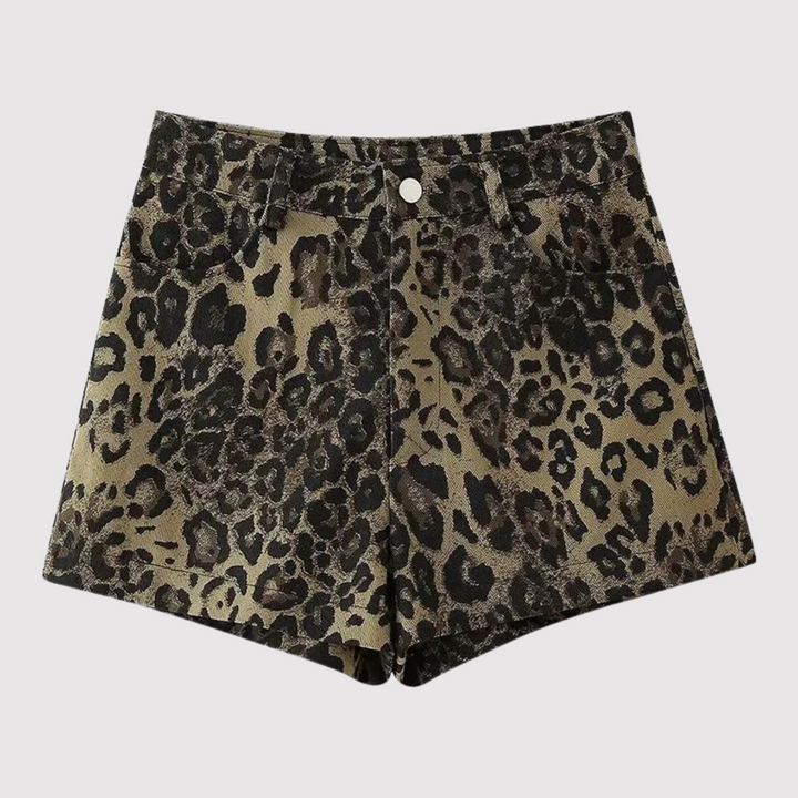Comfortabele dames luipaardprint shorts, zacht en elastisch, perfect voor warme zomerdagen.