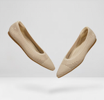 Beige met gaten