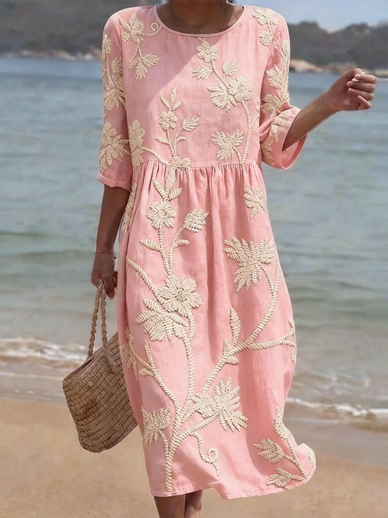 Elegante vintage stijl maxi jurk voor dames, met verfijnd bloemenborduursel en driekwart mouwen.