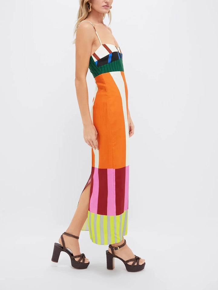 Mouwloze maxi jurk voor vrouwen met speelse streepprint en dunne spaghettibandjes, een must-have zomeritem.