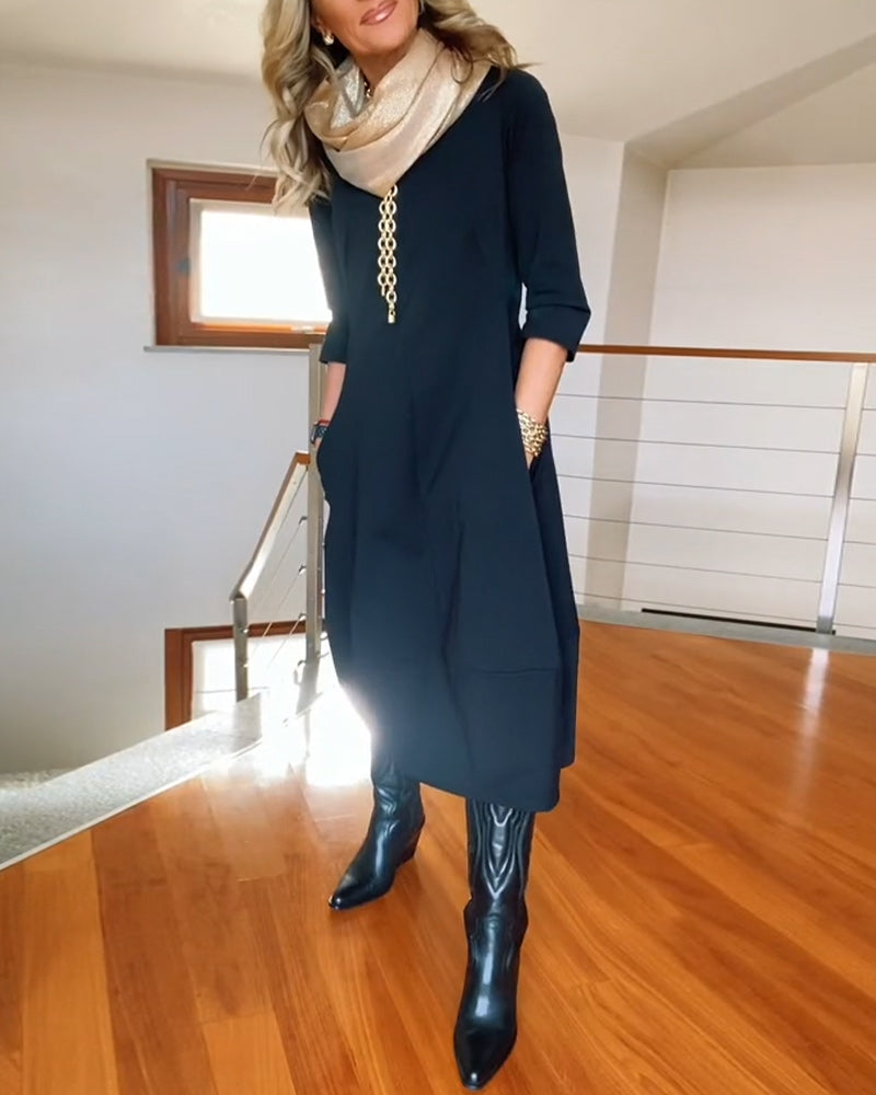 Elegante dames maxi jurk met lange mouwen en ronde hals, perfect voor een stijlvolle look.
