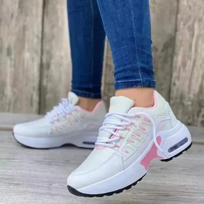 Stijlvolle orthopedische dames sneakers met ademend materiaal voor ultiem draagcomfort.