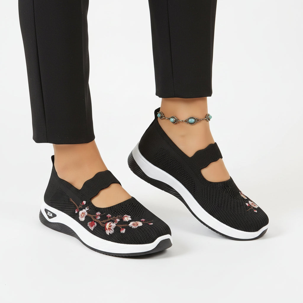 Ademende mesh orthopedische instapschoenen voor dames, bieden comfort voor brede voeten en hoge wreef.