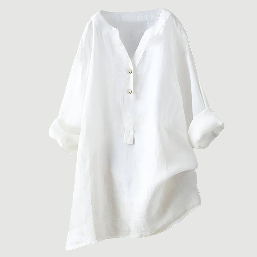 Comfortabele oversized damesblouse met losse pasvorm, V-hals en knoopsluiting voor dames.