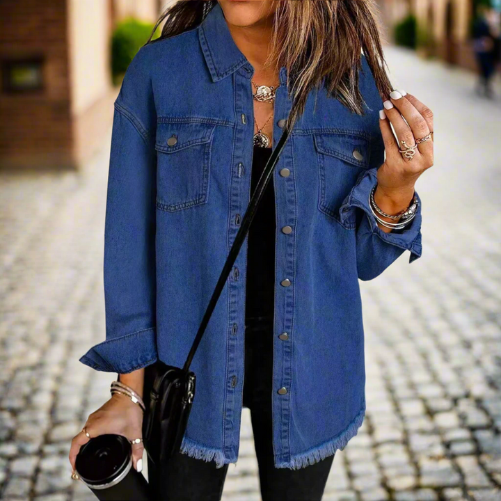 Stijlvol oversized dames jack, comfortabel en veelzijdig. Een must-have voor lente- en herfstgarderobe.
