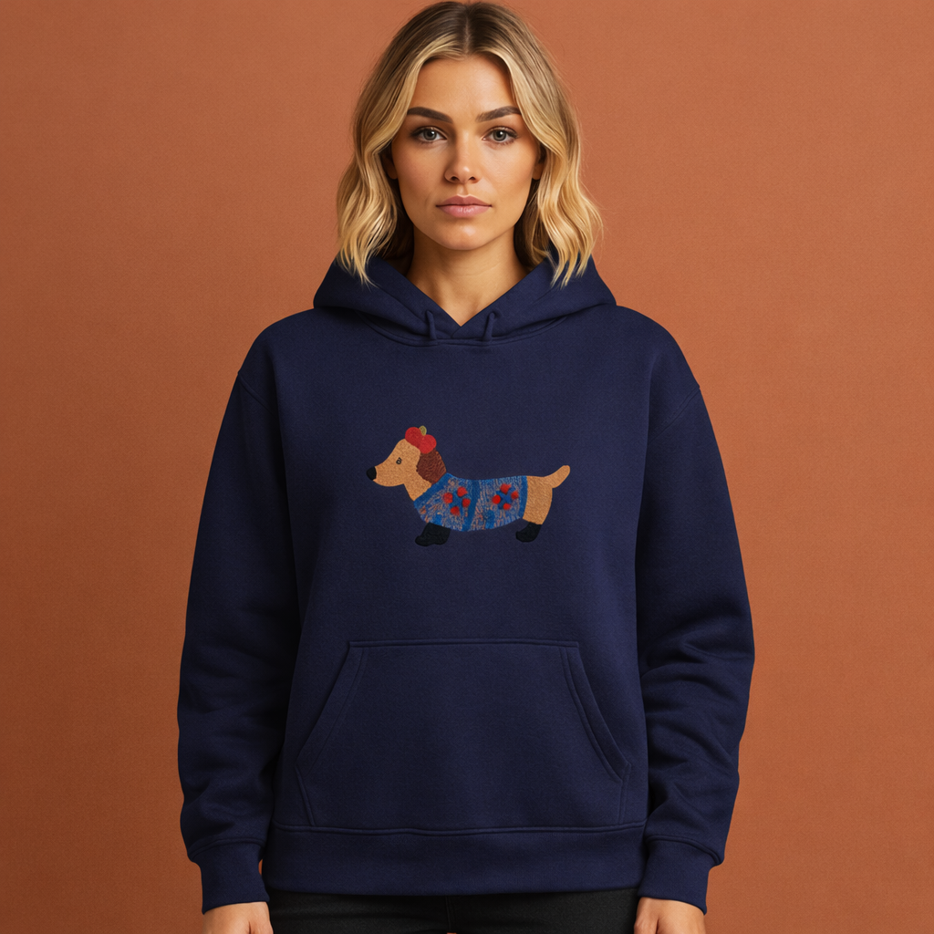 Comfortabele dames hoodie, oversized en zacht, met een geborduurde teckel. Ideaal voor winterse dagen, stijlvol en modieus.