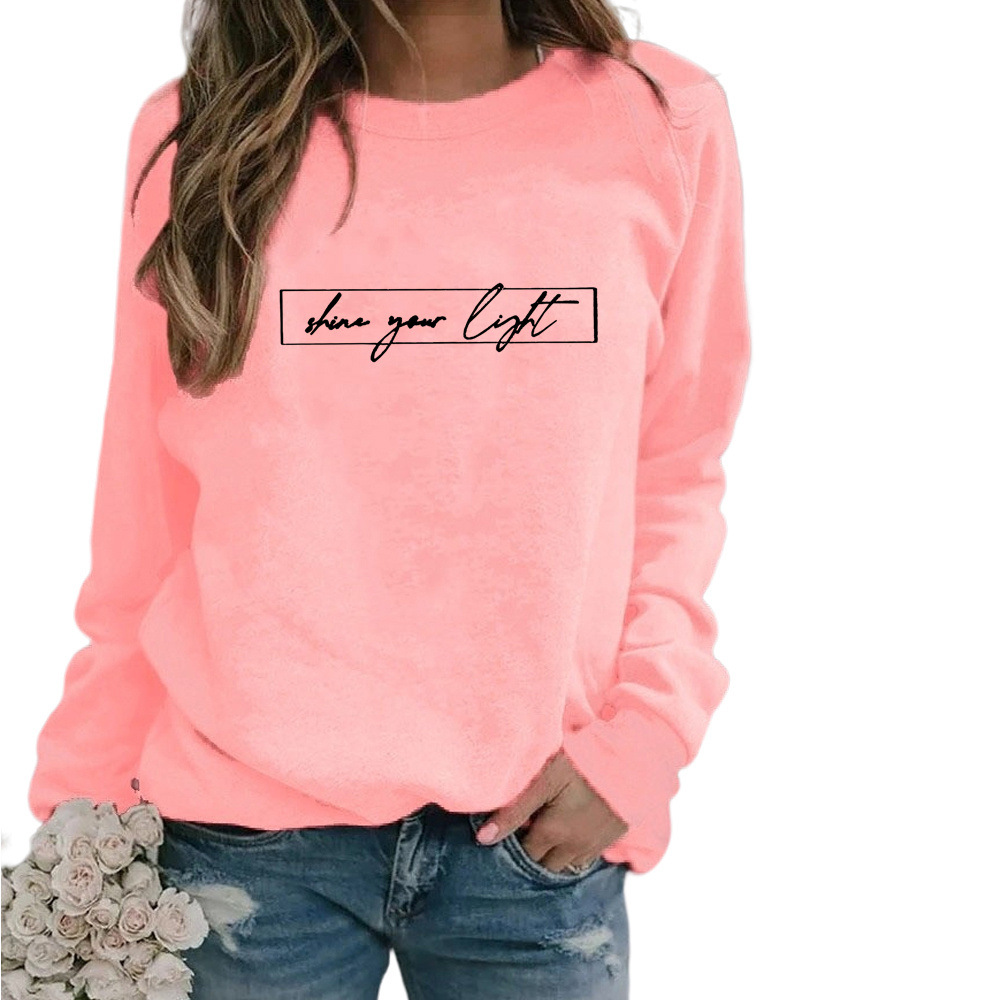 Zacht oversized dames sweatshirt met comfortabele stof en modieuze slogan print voor dagelijks gebruik.