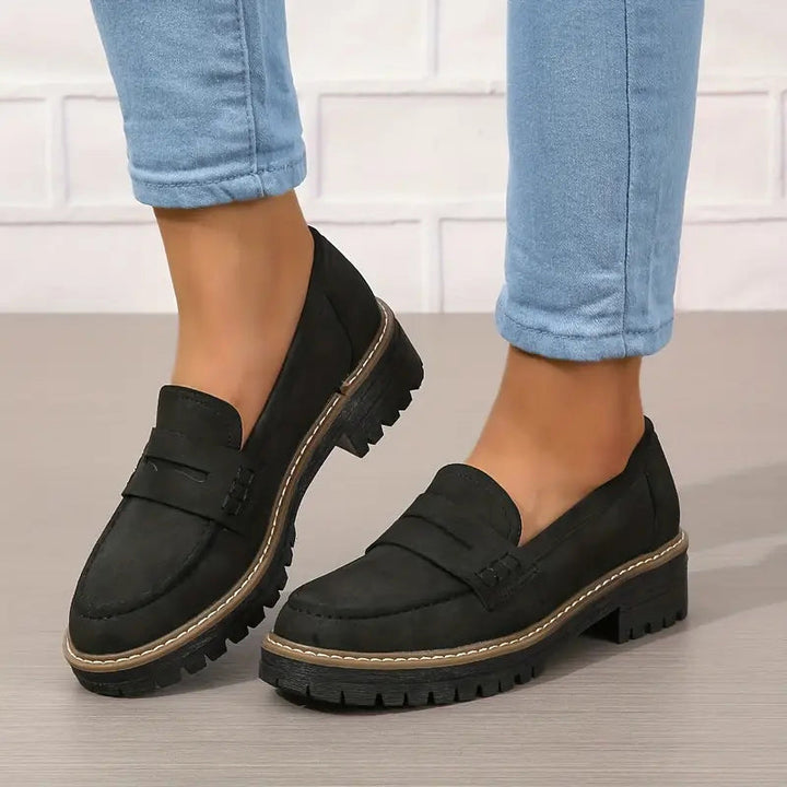 Dames penny loafers met dikke zool, stijlvol en comfortabel, ideaal voor dagelijks gebruik en werk.