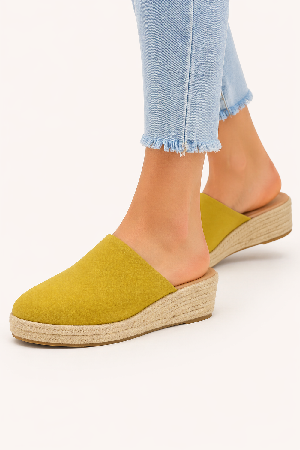 Stijlvolle dames plateauklompen, ideaal als zomerse, casual schoenen.