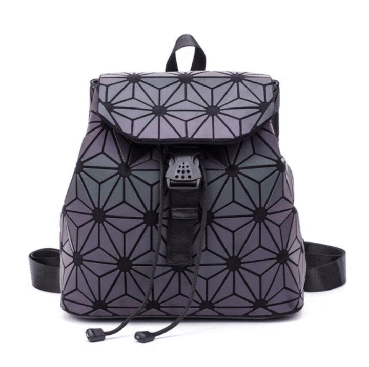 Stijlvolle dames rugzak in geometrisch design; reflecterend en kleurveranderend voor een moderne look.