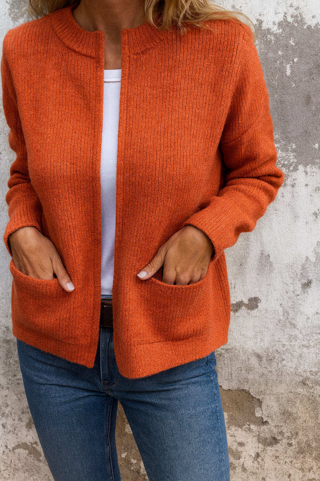 Klassiek dames ritsvest, een comfortabele en modieuze aanvulling op elke dameskleding collectie.