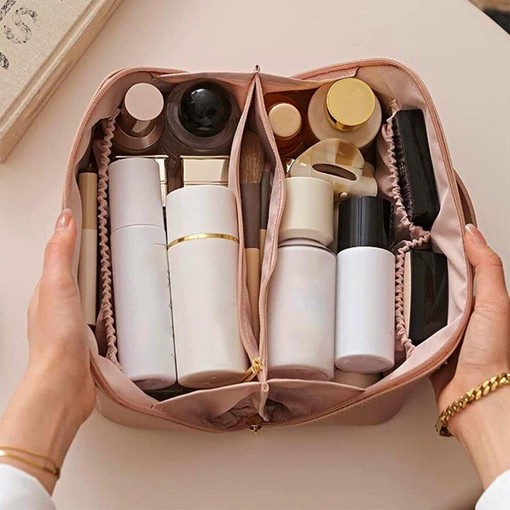 Grote vierkante beautycase voor dames, perfect als make-up organizer en opberger voor al je cosmetica.