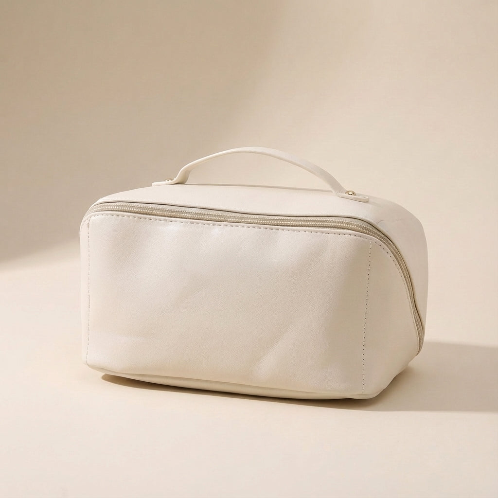 Elegante vierkante beautycase voor dames, met ruime indeling en vakken voor al je make-up en beautyproducten.