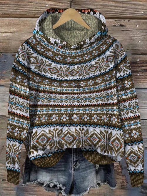 Elegante dames trui met hoge kraag in Scandinavische stijl. Zachte, warme gebreide trui voor wintermode en comfort.