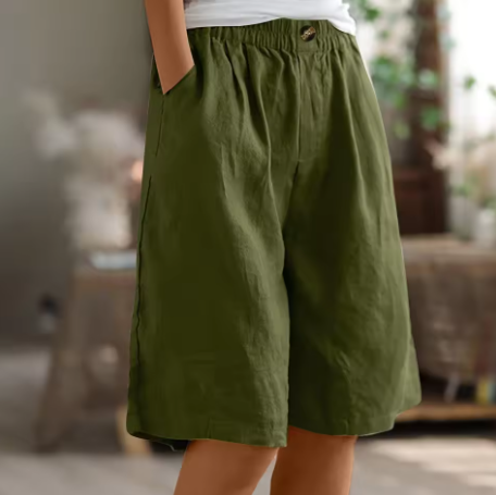 Comfortabele casual dames shorts met relaxed fit, elastische taille en zijzakken.