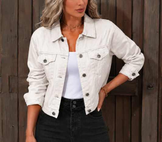 Lichtgewicht dames spijkerjack korte mouw; de perfecte denim jas voor warme dagen.