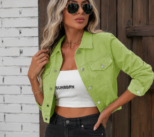 Zomers damesjack: denim spijkerjack met korte mouw, comfortabel en stijlvol voor elke gelegenheid.