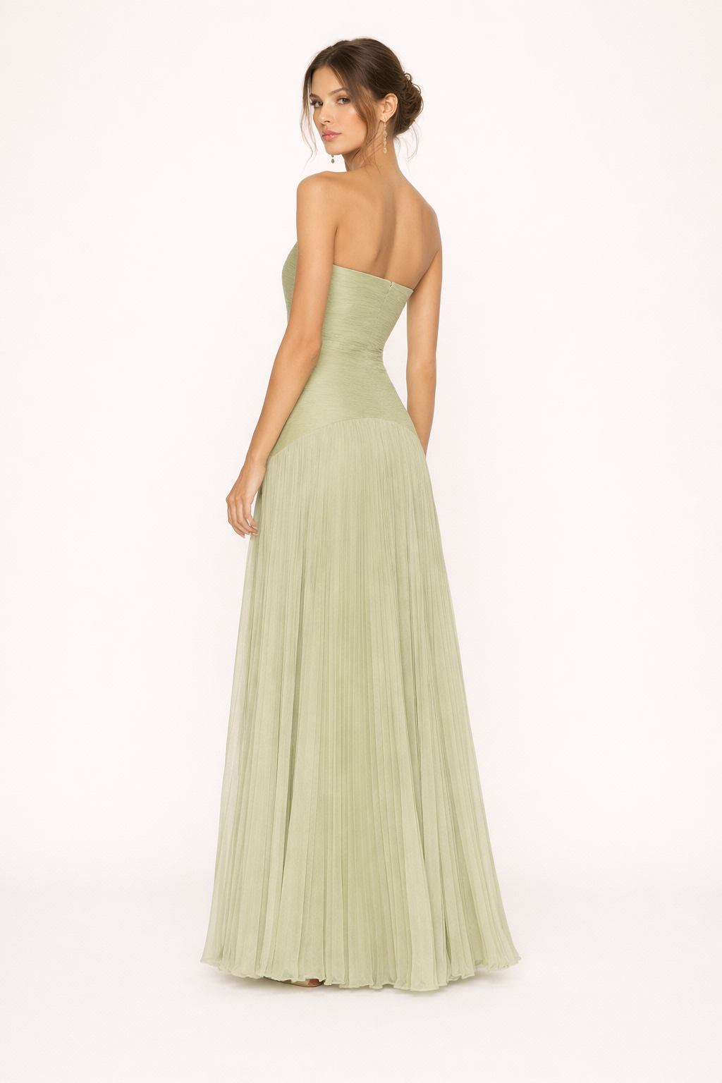 Geplooide dames maxi jurk, strapless design voor een luchtige zomerlook. Stijlvolle zomerkleding voor vrouwen.
