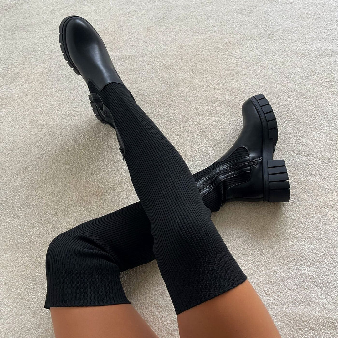 Dames stretch laarzen met comfortabele pasvorm, ideaal voor casual en elegante outfits. Moderne damesschoenen.