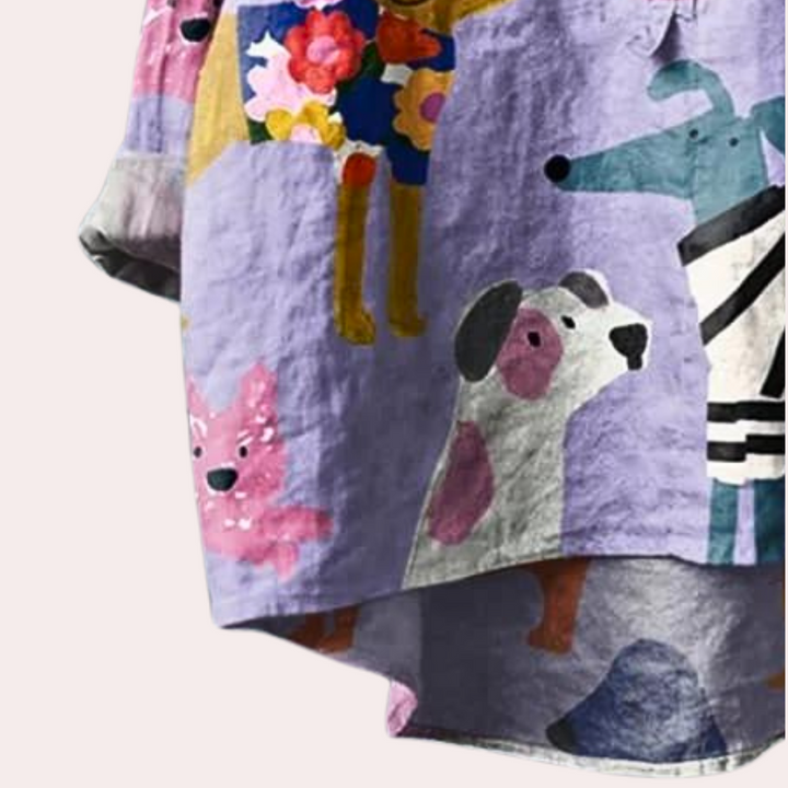 Stijlvol dames t-shirt met vrolijke hondenprint, ideaal als casual top voor elke outfit.