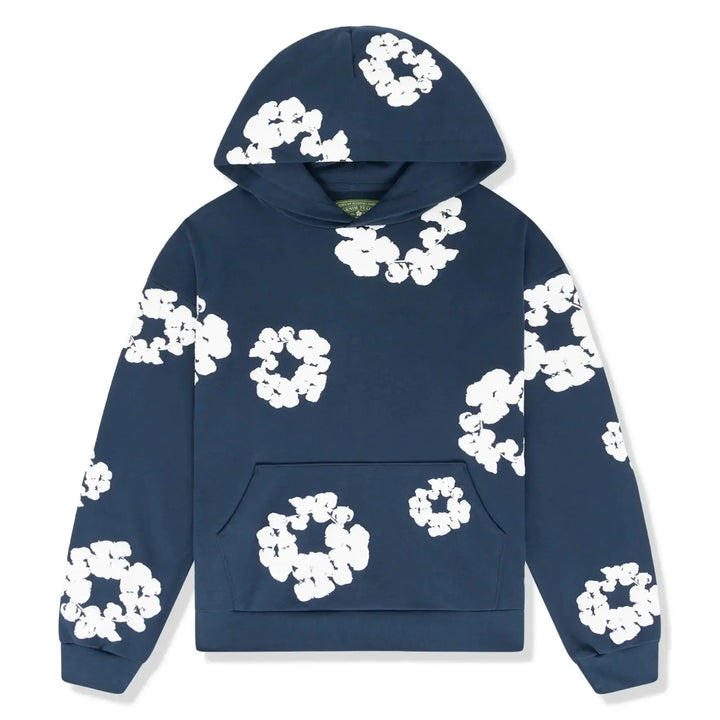 Zachte en comfortabele dames trainingsset Selvianne met elegante bloemaccenten; ideaal voor loungen.