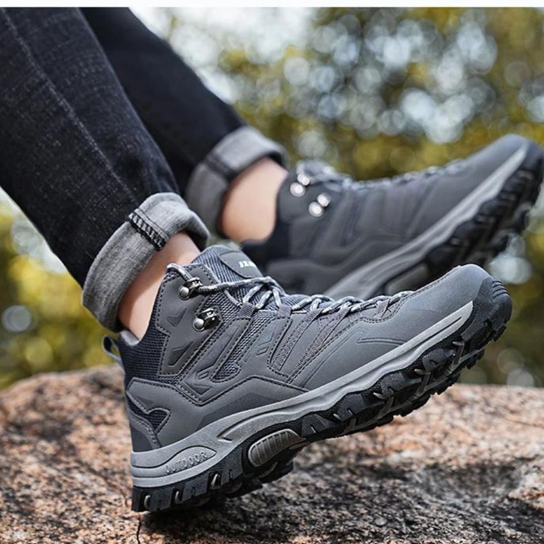 Dames wandelschoenen, waterdicht en met een flexibele, gripvolle buitenzool.