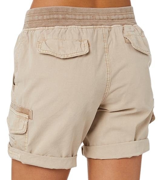 Comfortabele dames cargo shorts met praktische zakken, ideaal voor casual vrijetijd.