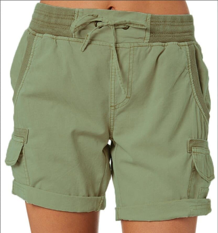 Trendy dames cargo shorts, een modieuze keuze voor ontspannen zomerlooks.