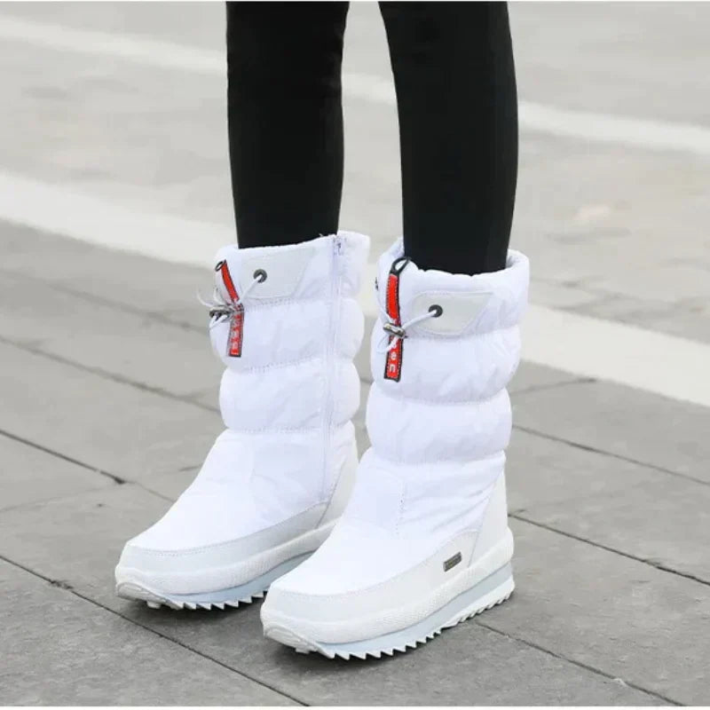 Comfortabele dames snowboots, extra warm gevoerd, met goede grip. Perfect voor koude winterdagen en sneeuw.