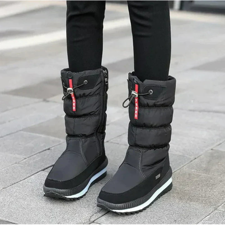 Antislip dames snowboots, waterdicht en warm, bieden optimale grip op sneeuw en ijzige ondergronden.