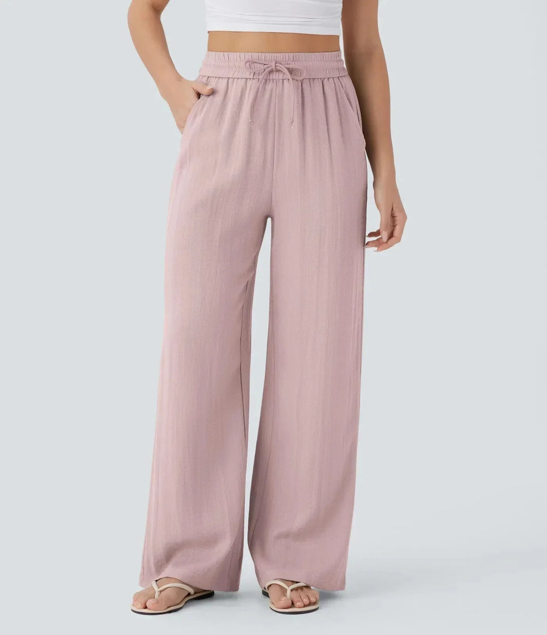Veelzijdige Brisa damesbroek met wijde pijpen, elastische taille en trekkoord; comfortabel voor casual en zomerse dagen.