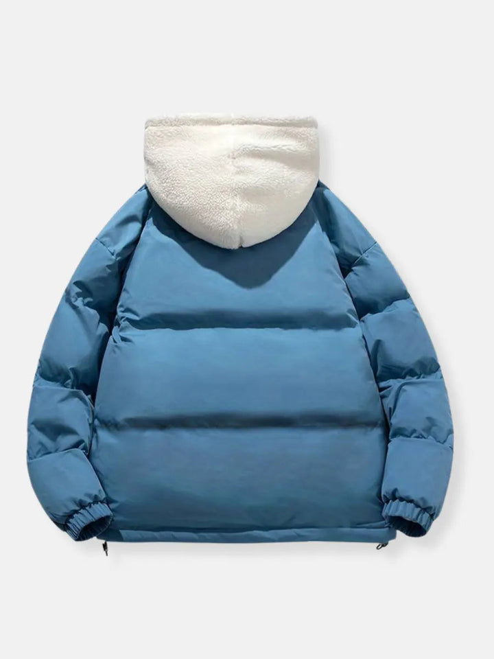 Warme en lichte Lunara damesjas, perfect voor dagelijks gebruik in de wintermaanden.