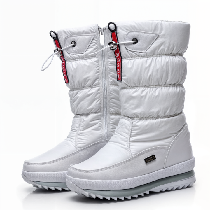 Gevoerde dames sneeuwschoenen, stijlvol en robuust, voor comfort en warmte tijdens winterwandelingen.
