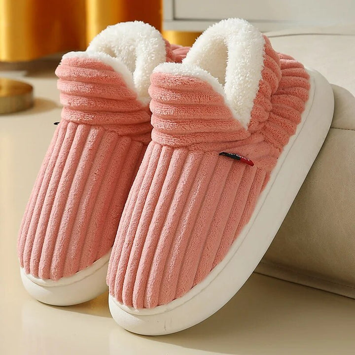 Comfortabele dames pantoffels met antislip zool, zacht en warm. Perfecte huisschoenen voor veilige ontspanning.