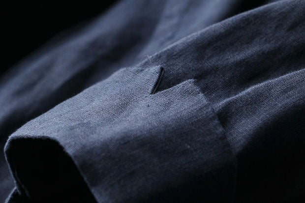 Damesblazer in tijdloos design, biedt lichtgewicht en ademend comfort. Modieus en veelzijdig.