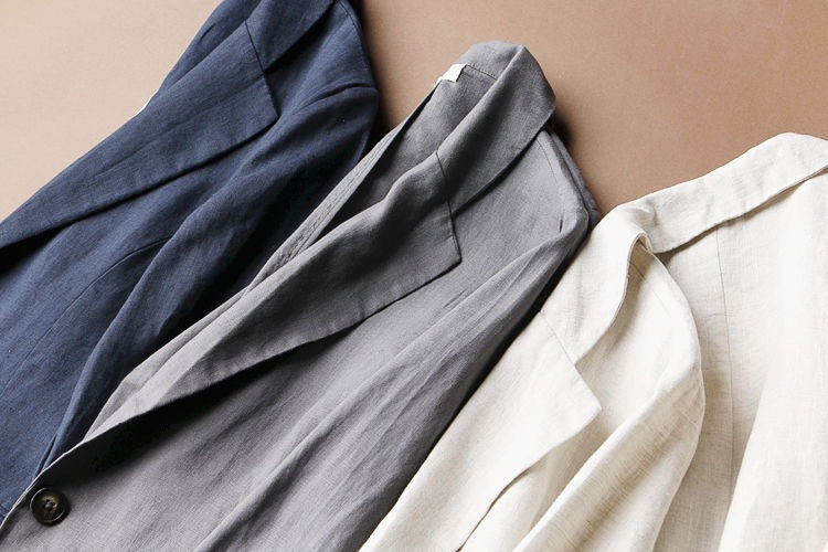 Lichtgewicht damesblazer voor ademend comfort. Een elegante en veelzijdige aanvulling op je garderobe.