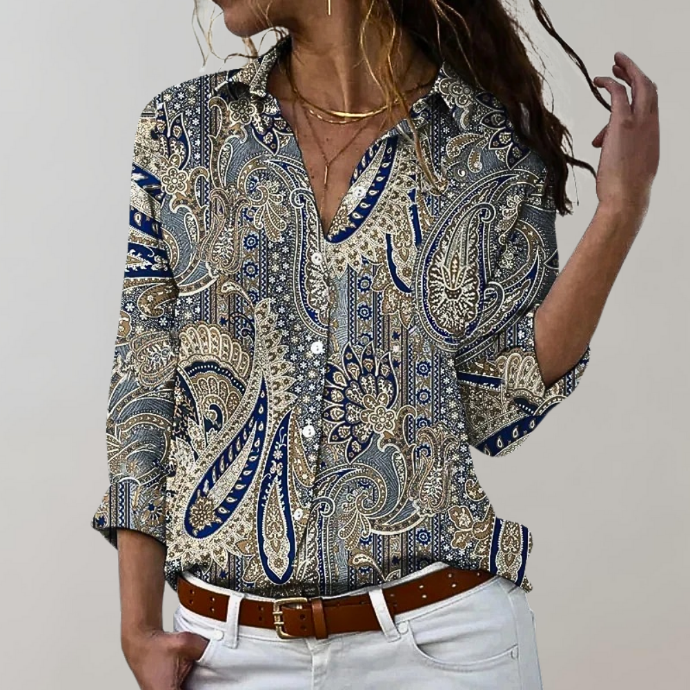 Damesblouse met trendy print, comfortabel en veelzijdig voor casual of zakelijke zomeroutfits.