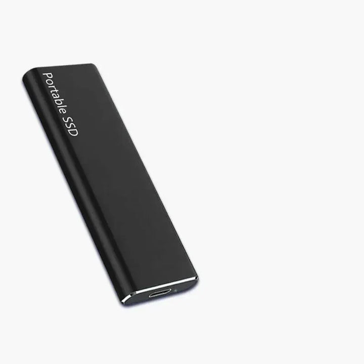DATAVAULT 4 TB externe harde schijf met USB-C, compact en snel voor data opslag.