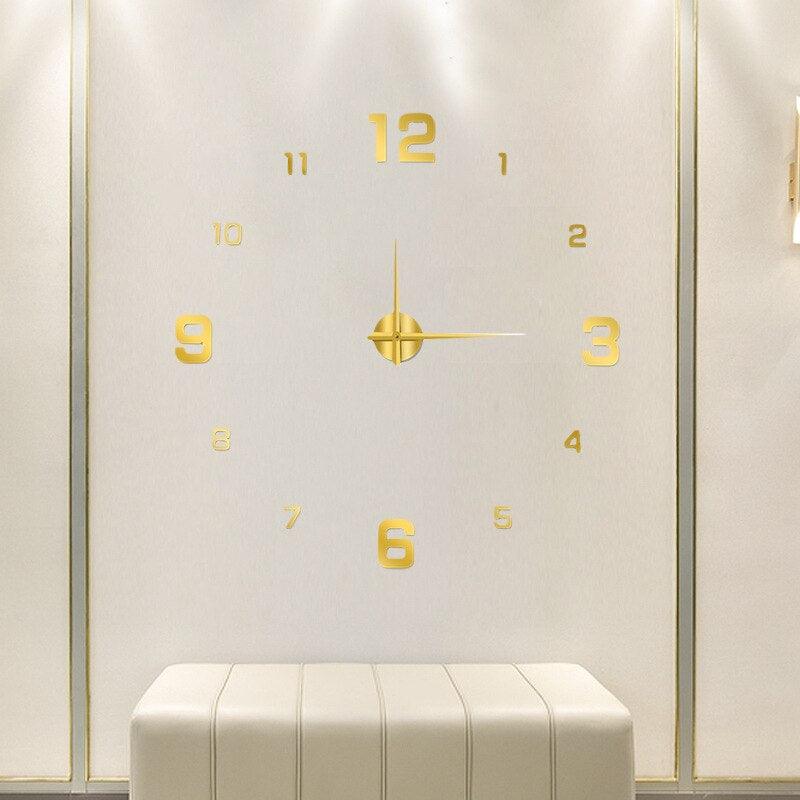 "DIY wandklok met unieke, creatieve ontwerpen in zwart, rood, goud en lichtgevend. Voeg stijl toe aan elke kamer."