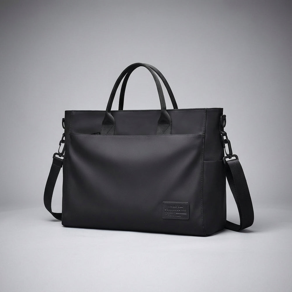 Stevige waterafstotende DryCarrier laptop tas voor dagelijks gebruik; beschermt je laptop tegen regen.